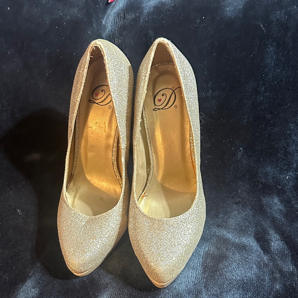 Elegant Gold Glitter Women's Heels